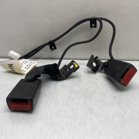 Attache ceinture arriere droit HYUNDAI I 10 2 Photo n°1