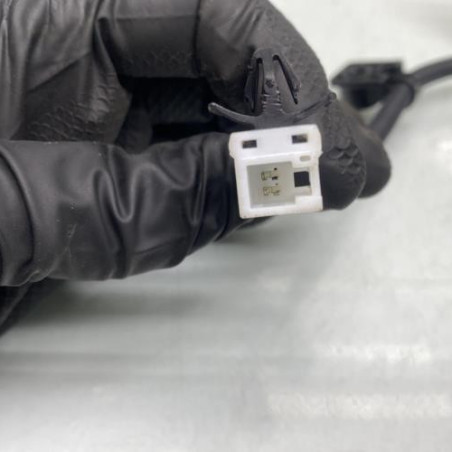 Attache ceinture arriere gauche HYUNDAI I 10 2