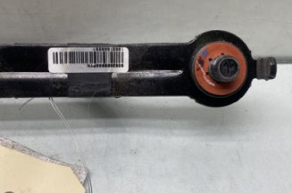 Attache ceinture avant gauche HYUNDAI I 10 2