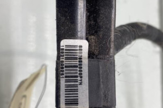 Attache ceinture avant gauche HYUNDAI I 10 2
