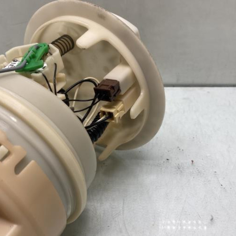 Pompe à carburant PEUGEOT 307 Photo n°8