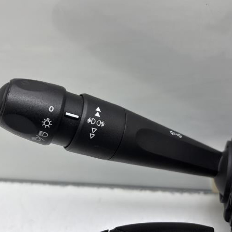 Com (Bloc Contacteur Tournant+Commodo Essuie Glace+Commodo Phare) PEUGEOT 208 1 Photo n°3