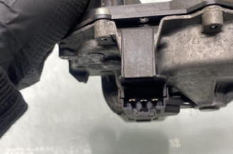 Moteur essuie glace arriere OPEL CORSA C