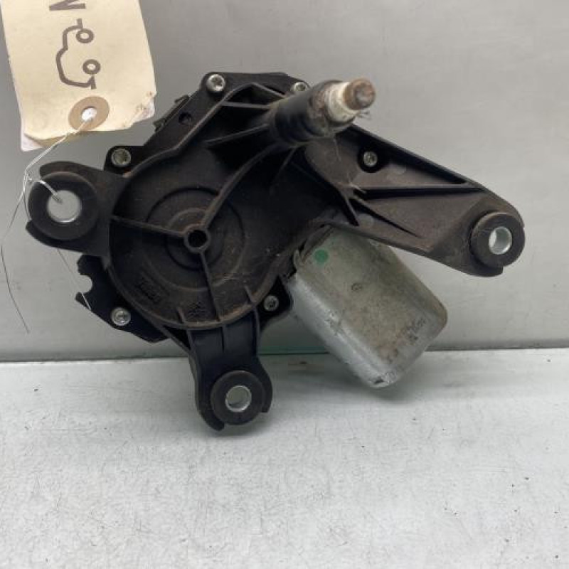 Moteur essuie glace arriere OPEL CORSA C Photo n°4