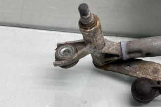 Moteur essuie glace avant OPEL CORSA C