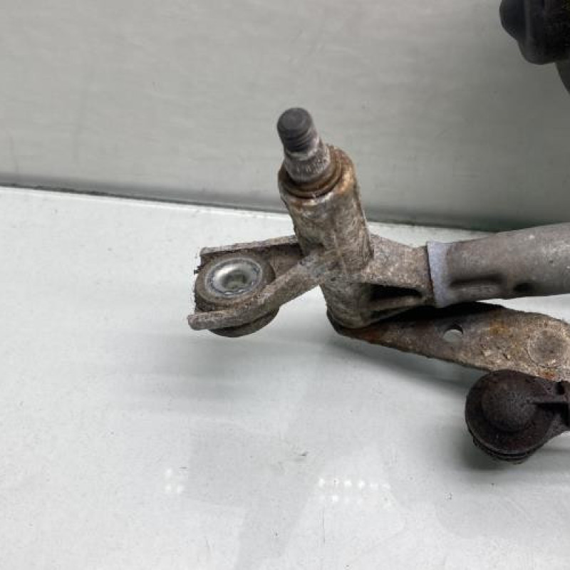 Moteur essuie glace avant OPEL CORSA C Photo n°4