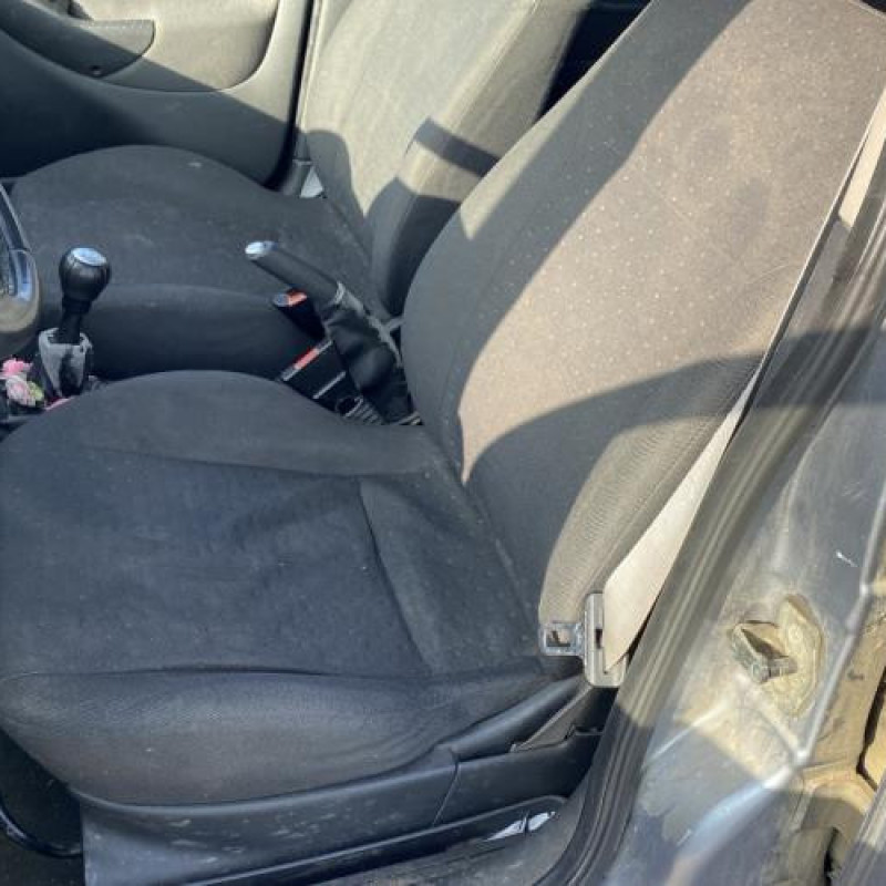 Moteur essuie glace arriere OPEL CORSA C Photo n°16