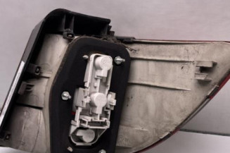 Feu arriere principal gauche (feux) MERCEDES CLASSE B 245