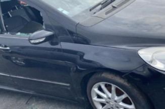 Feu arriere principal gauche (feux) MERCEDES CLASSE B 245