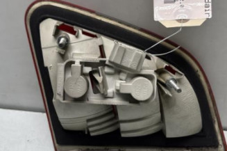 Feu arriere secondaire gauche (feux) MERCEDES CLASSE B 245