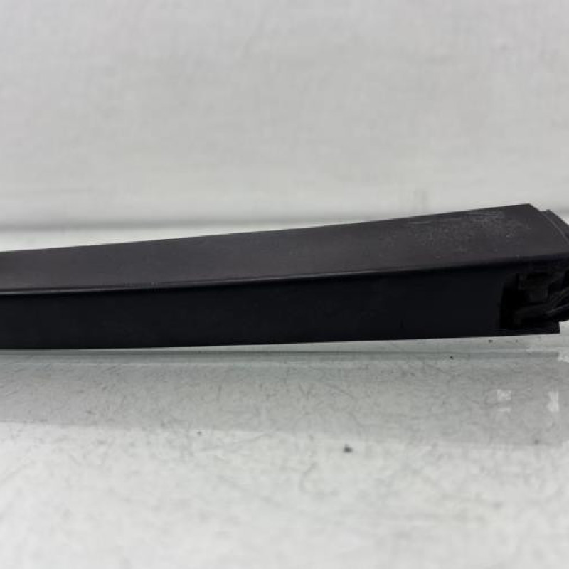 Bras essuie glace arriere VOLKSWAGEN GOLF 6 Photo n°3