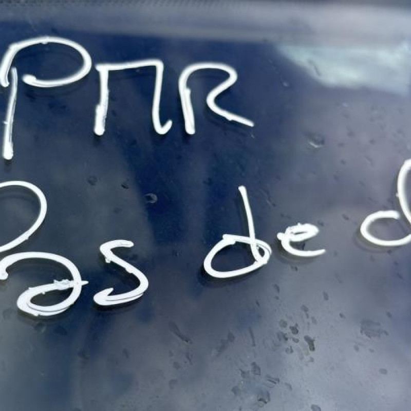 Bras essuie glace arriere CITROEN XSARA PICASSO Photo n°20