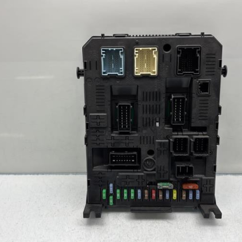 Boitier BSI PEUGEOT 407 Photo n°1