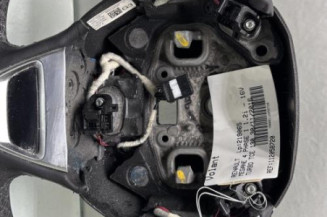 Volant RENAULT MEGANE 4