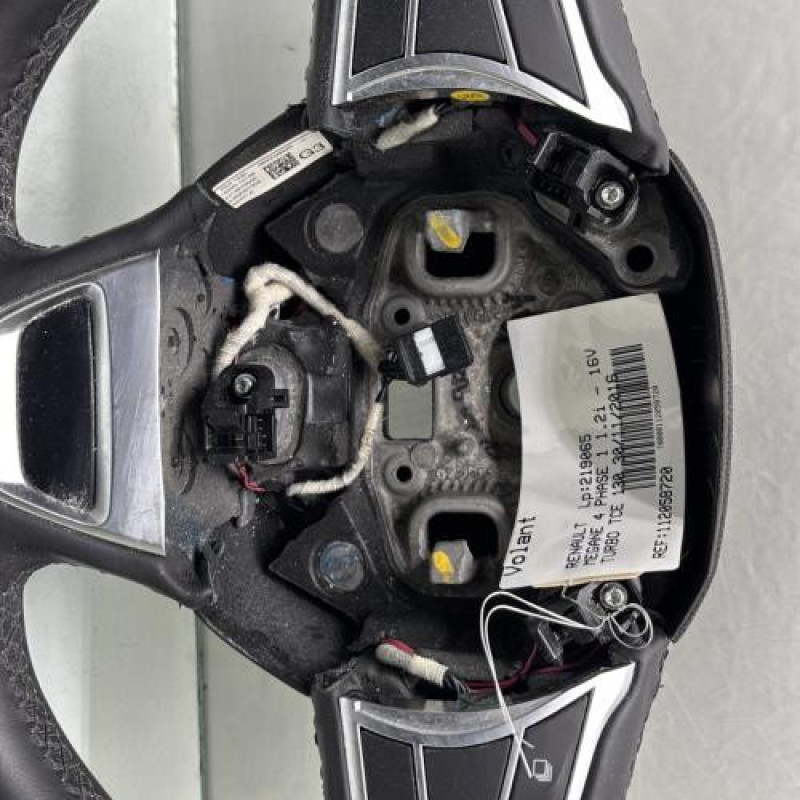 Volant RENAULT MEGANE 4 Photo n°2