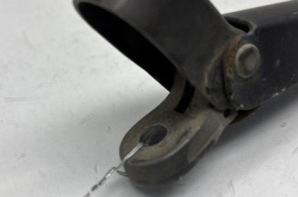 Bras essuie glace arriere PEUGEOT 205
