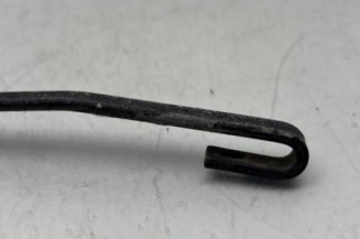 Bras essuie glace arriere PEUGEOT 205