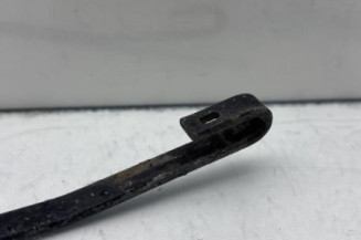 Bras essuie glace arriere PEUGEOT 205