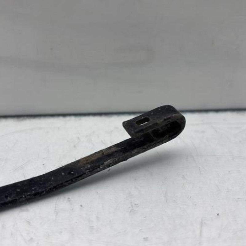 Bras essuie glace arriere PEUGEOT 205 Photo n°5