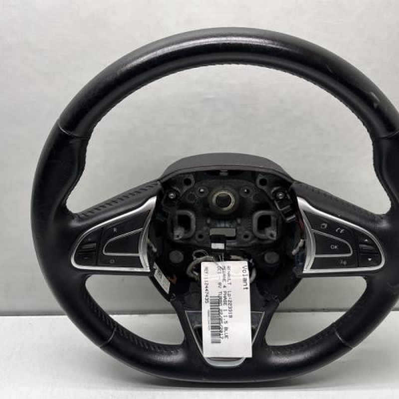 Volant RENAULT MEGANE 4 Photo n°1