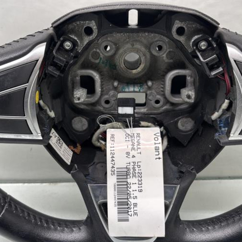 Volant RENAULT MEGANE 4 Photo n°2