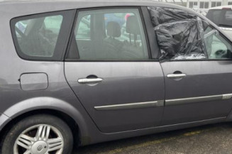 Boitier UPC RENAULT GRAND SCENIC 2