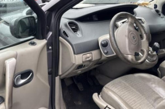 Boitier UPC RENAULT GRAND SCENIC 2