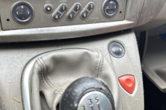 Boitier UPC RENAULT GRAND SCENIC 2