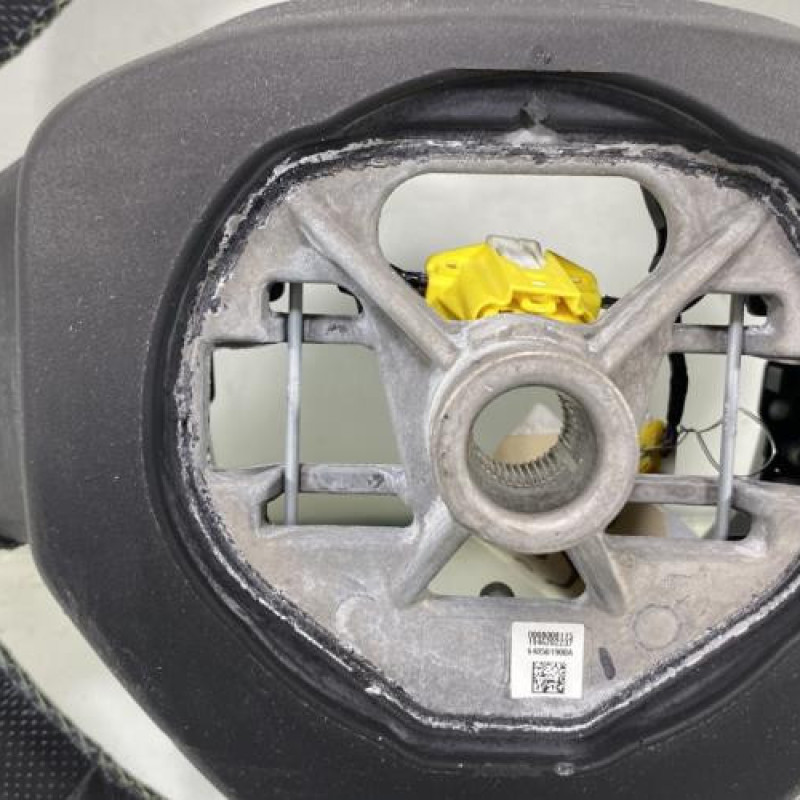 Volant PEUGEOT 2008 2 Photo n°9