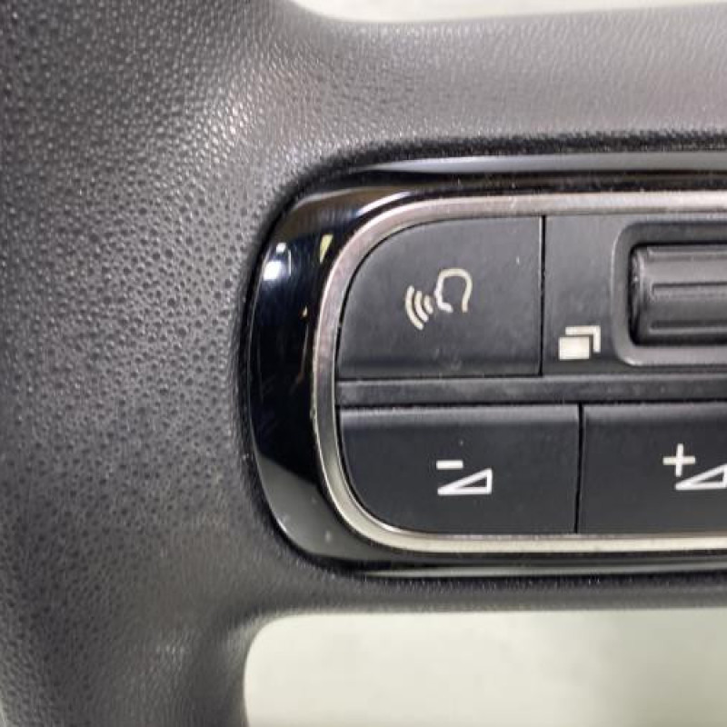 Volant CITROEN C3 3 Photo n°3