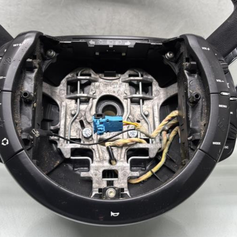 Volant CITROEN C4 PICASSO 1 Photo n°2