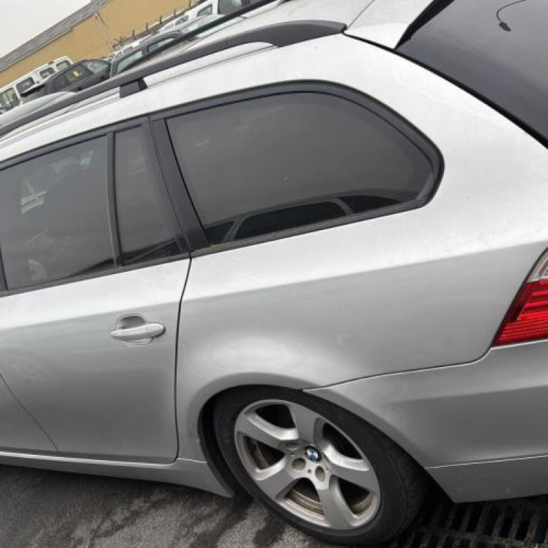 Volant BMW SERIE 5 E61 Photo n°11