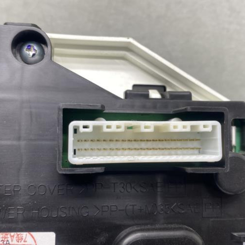 Compteur NISSAN QASHQAI 2 Photo n°4