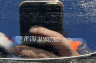 Bras essuie glace avant droit RENAULT CAPTUR 1