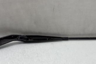 Bras essuie glace avant gauche VOLKSWAGEN POLO 4