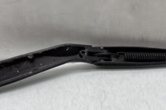 Bras essuie glace avant gauche VOLKSWAGEN POLO 4