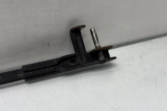 Bras essuie glace avant gauche VOLKSWAGEN POLO 4