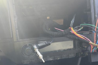 Bras essuie glace avant gauche VOLKSWAGEN POLO 4