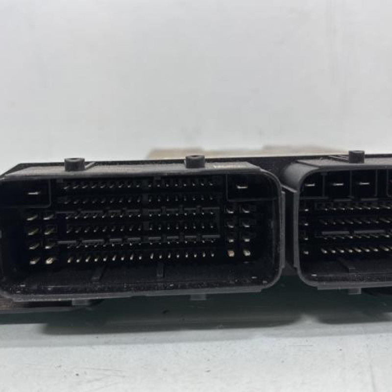 Calculateur moteur PEUGEOT PARTNER 2 Photo n°4