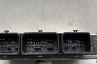 Calculateur moteur RENAULT LAGUNA 2