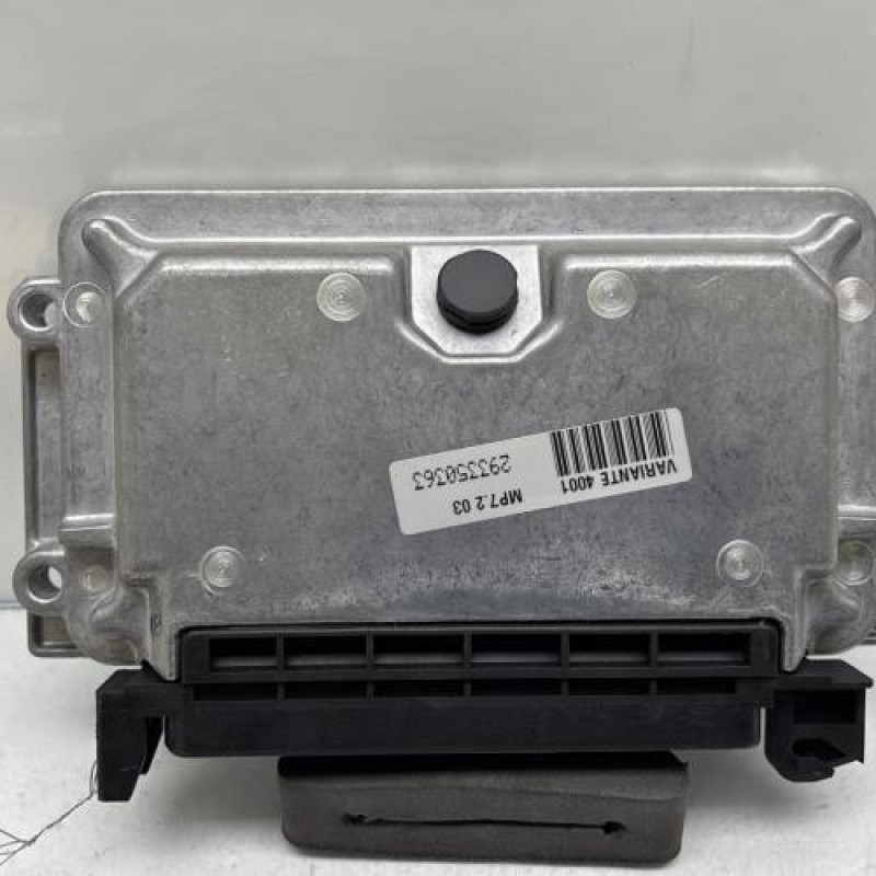 Calculateur moteur CITROEN XSARA Photo n°1