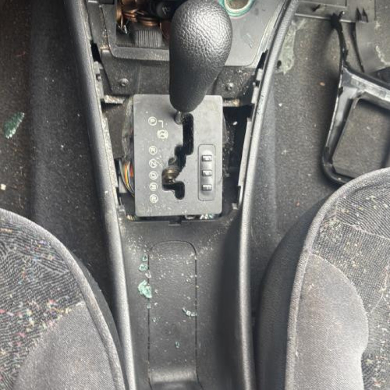 Calculateur moteur CITROEN XSARA Photo n°19
