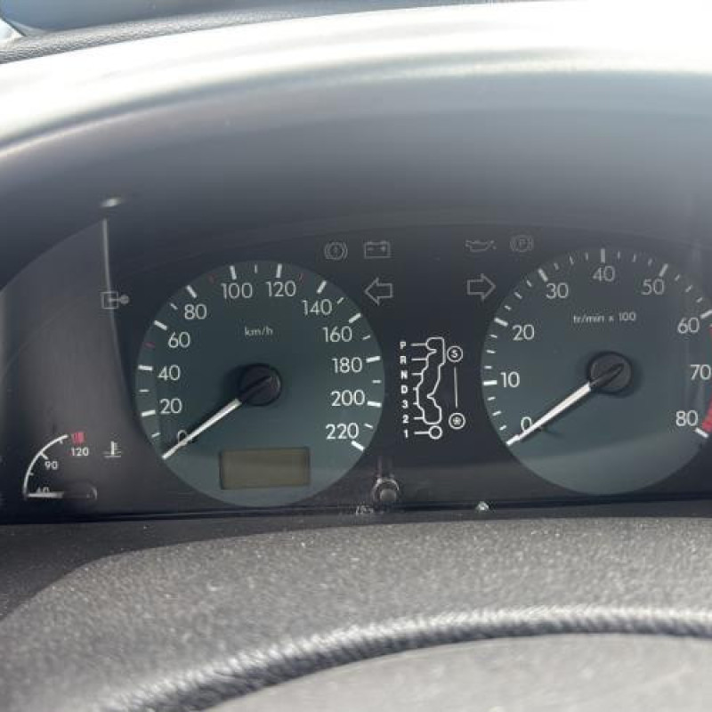 Calculateur moteur CITROEN XSARA Photo n°20