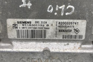 Calculateur moteur RENAULT CLIO 2