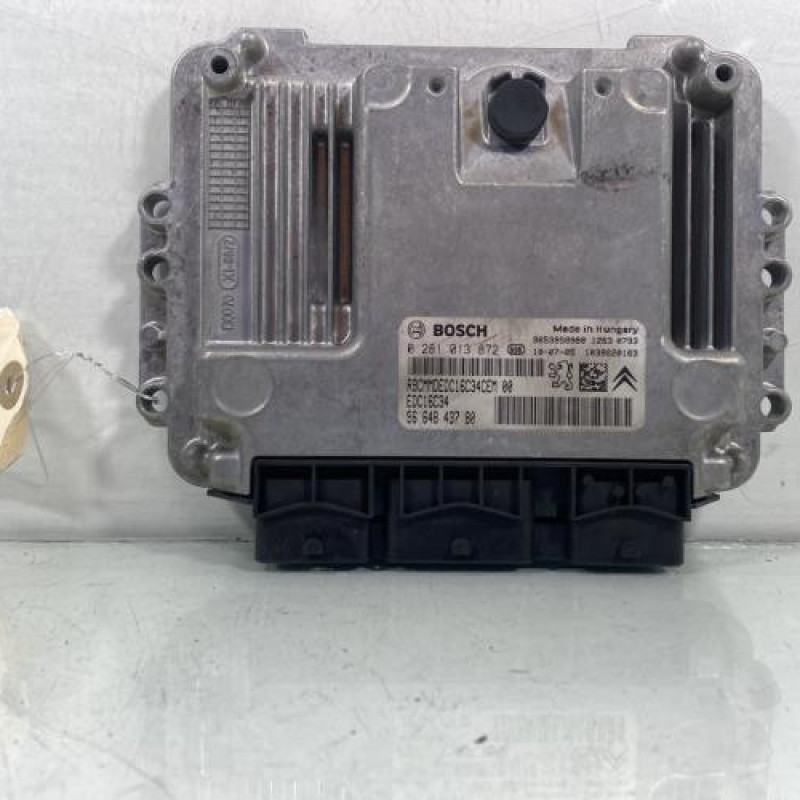 Calculateur moteur PEUGEOT 207 Photo n°3