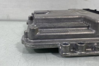 Calculateur moteur PEUGEOT 207
