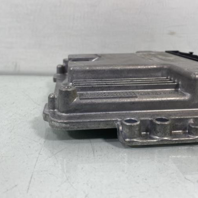 Calculateur moteur PEUGEOT 207 Photo n°5
