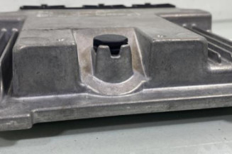 Calculateur moteur PEUGEOT 207