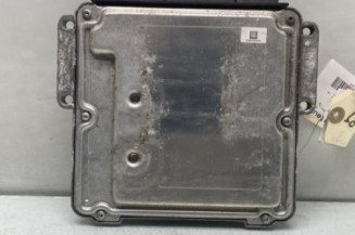 Calculateur moteur RENAULT MASTER 3 Photo n°1
