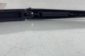 Bras essuie glace avant gauche VOLKSWAGEN POLO 6